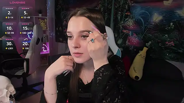 kaisajenner online show from 10/27/25, 07:18