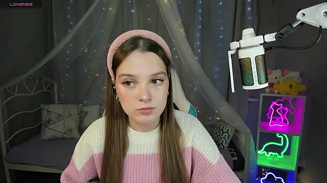 kaisajenner online show from 02/04/26, 12:11