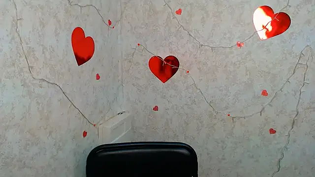 Snapshot of ValeriaHeart_ chatting on 03/06/25, 07:21 ValeriaHeart online show from 03/06/25, 07:21