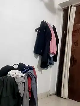 Snapshot of Hot_funky_boy chatting on 02/11/25, 07:38 Hot funky boy online show from 02/11/25, 07:38