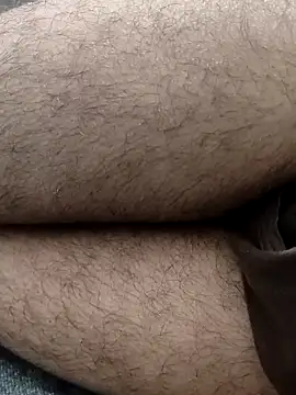 Snapshot of Hot_funky_boy chatting on 03/03/25, 05:29 Hot funky boy online show from 03/03/25, 05:29