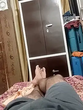 Snapshot of Hot_funky_boy chatting on 03/23/25, 08:59 Hot funky boy online show from 03/23/25, 08:59