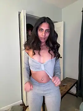 Liyah 19 online show from 02/02/26, 11:47