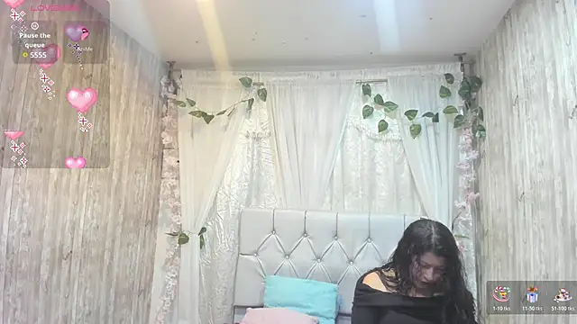 Rachel new20 online show from 11/19/25, 09:04