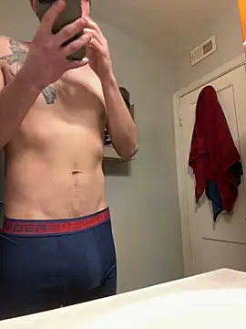 Snapshot of Codybugs0206 chatting on 02/15/25, 06:33 Codybugs0206 online show from 02/15/25, 06:33