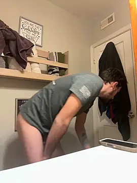 Snapshot of Codybugs0206 chatting on 02/17/25, 03:25 Codybugs0206 online show from 02/17/25, 03:25