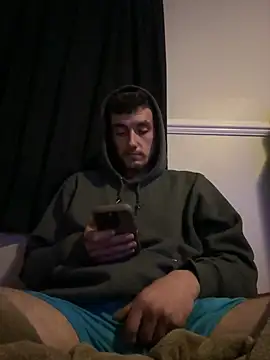 Snapshot of Codybugs0206 chatting on 03/07/25, 12:48 Codybugs0206 online show from 03/07/25, 12:48