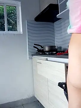 Snapshot of Nathaly-777 chatting on 09/27/25, 10:04 Nathaly-777 online show from 09/27/25, 10:04