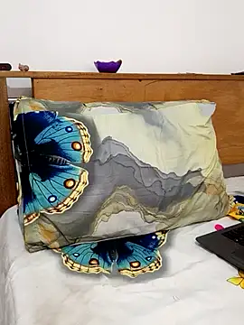 Snapshot of Nathaly-777 chatting on 11/30/25, 06:56 Nathaly-777 online show from 11/30/25, 06:56