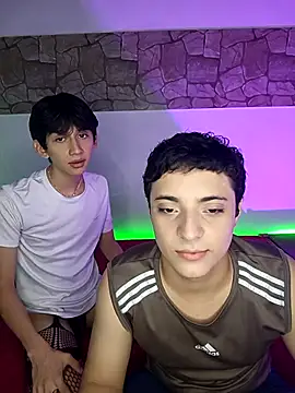 Snapshot of jacob_and_sam chatting on 03/03/25, 03:19 jacob and sam online show from 03/03/25, 03:19