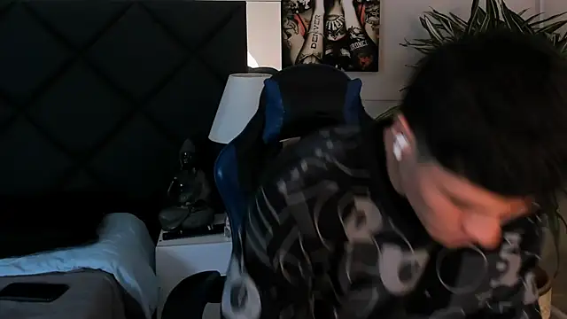 roan birkin online show from 04/04/26, 07:44