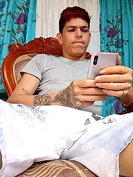 Snapshot of duquehotvoy chatting on 02/11/25, 02:02 duquehotvoy online show from 02/11/25, 02:02