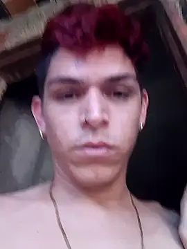 Snapshot of duquehotvoy chatting on 02/16/25, 07:05 duquehotvoy online show from 02/16/25, 07:05