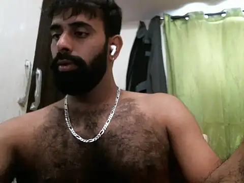 Snapshot of indianhairybull chatting on 11/24/25, 05:29 indianhairybull online show from 11/24/25, 05:29