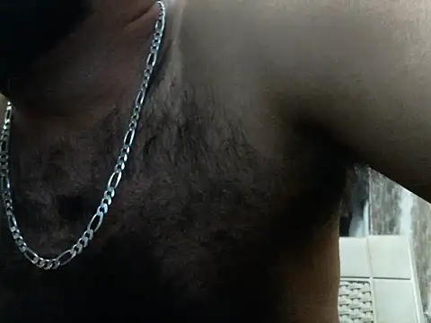 Snapshot of indianhairybull chatting on 01/11/26, 04:50 indianhairybull online show from 01/11/26, 04:50