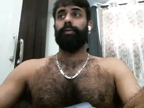 Snapshot of indianhairybull chatting on 02/07/26, 05:11 indianhairybull online show from 02/07/26, 05:11