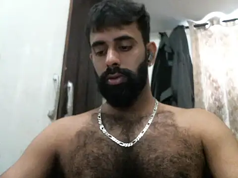 Snapshot of indianhairybull chatting on 02/21/26, 04:35 indianhairybull online show from 02/21/26, 04:35