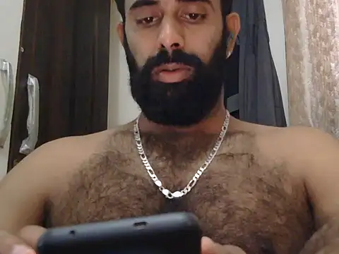 Snapshot of indianhairybull chatting on 06/15/26, 05:53 indianhairybull online show from 06/15/26, 05:53