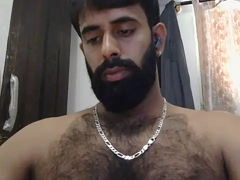 Snapshot of indianhairybull chatting on 06/29/26, 04:52 indianhairybull online show from 06/29/26, 04:52