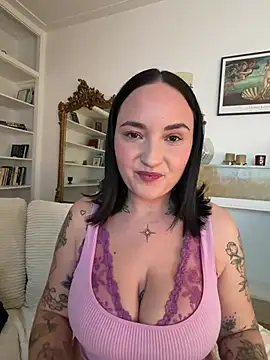 Snapshot of Orgasmille chatting on 03/27/26, 01:22 Orgasmille online show from 03/27/26, 01:22