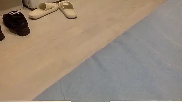 zizouette9999 online show from 01/13/26, 06:57