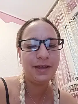 Snapshot of Mia_RainX chatting on 06/10/26, 01:43 Mia RainX online show from 06/10/26, 01:43