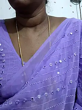 Snapshot of Tamil_Meera12 chatting on 02/02/26, 07:07 Tamil Meera12 online show from 02/02/26, 07:07