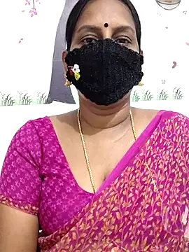Snapshot of Tamil_Meera12 chatting on 05/28/26, 05:21 Tamil Meera12 online show from 05/28/26, 05:21