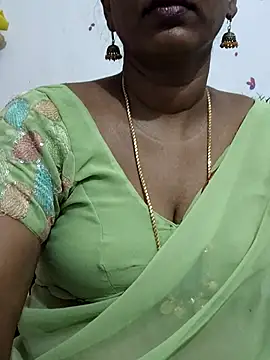 Tamil Meera12 online show from 07/15/26, 02:17