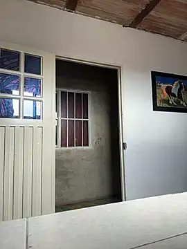 Snapshot of Emma_Giraldo chatting on 02/02/26, 02:38 Emma Giraldo online show from 02/02/26, 02:38