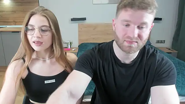 Enjoy everymoment  online show from 02/05/25, 07:10