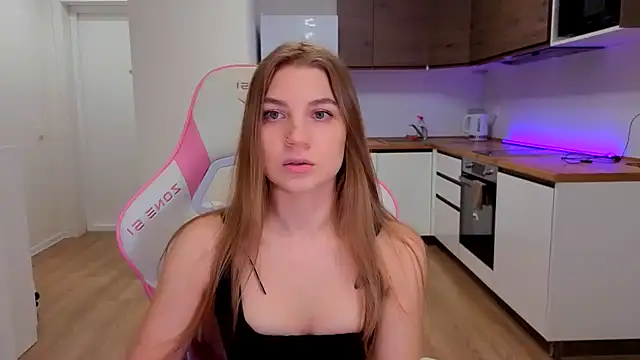 Enjoy everymoment  online show from 03/19/26, 07:18