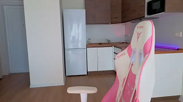 Enjoy everymoment  online show from 03/21/26, 11:48