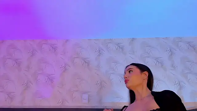 Alyssia Collins online show from 02/11/25, 02:24