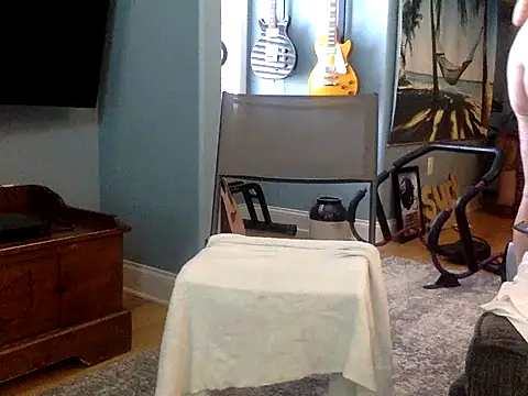 Snapshot of sissyboijamie1313 chatting on 12/04/25, 05:43 sissyboijamie1313 online show from 12/04/25, 05:43