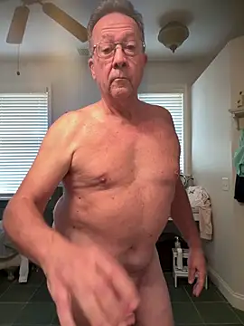 Snapshot of sissyboijamie1313 chatting on 01/31/26, 07:23 sissyboijamie1313 online show from 01/31/26, 07:23