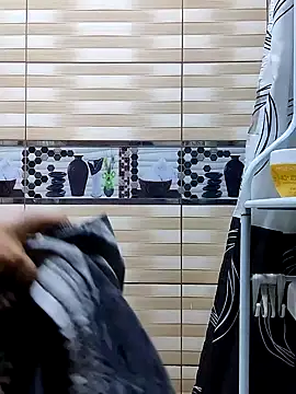 Snapshot of AntonioPeneDuro chatting on 09/18/25, 04:03 AntonioPeneDuro online show from 09/18/25, 04:03