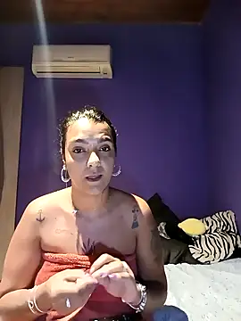 Pantaneirasexy online show from 11/18/25, 03:01