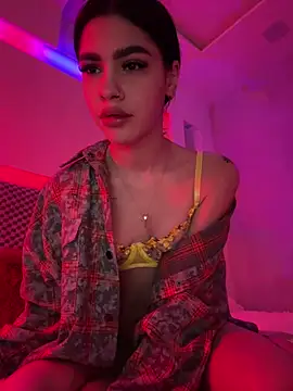 Snapshot of _BbFreya chatting on 02/07/25, 04:35 BbFreya online show from 02/07/25, 04:35