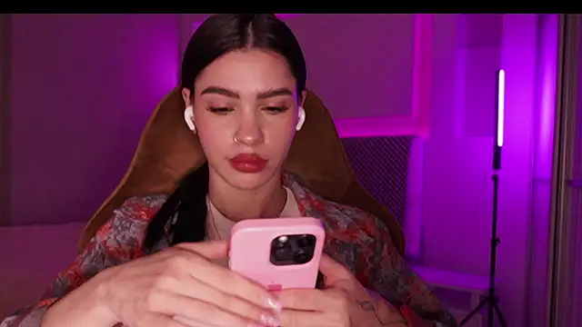 Snapshot of _BbFreya chatting on 02/16/25, 07:27 BbFreya online show from 02/16/25, 07:27