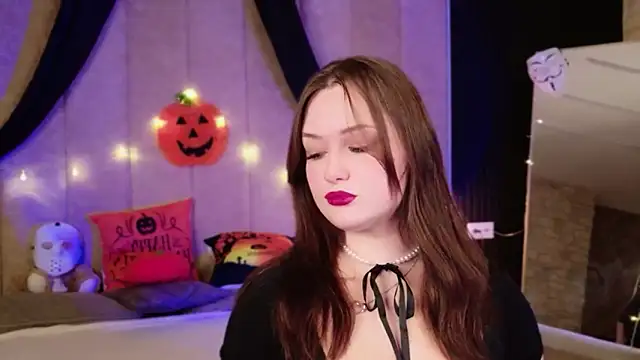 Kendra Parlow online show from 10/30/25, 08:42