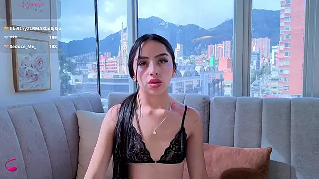 Snapshot of Daphne_chers chatting on 01/15/26, 07:50 Daphne chers online show from 01/15/26, 07:50