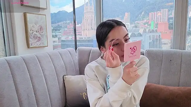 Snapshot of Daphne_chers chatting on 02/19/26, 07:43 Daphne chers online show from 02/19/26, 07:43