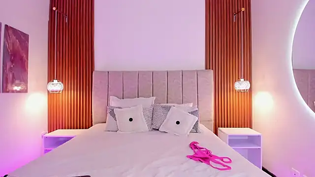 khloe-sweet online show from 02/03/26, 12:10