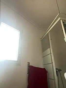 laarti online show from 03/03/26, 02:45