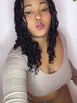 Snapshot of Marce_777 chatting on 02/10/25, 05:14 Marce 777 online show from 02/10/25, 05:14