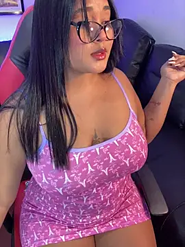 Snapshot of Marce_777 chatting on 11/05/25, 02:33 Marce 777 online show from 11/05/25, 02:33