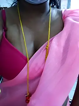 Snapshot of Tamil_Radha chatting on 02/21/25, 06:15 Tamil Radha online show from 02/21/25, 06:15