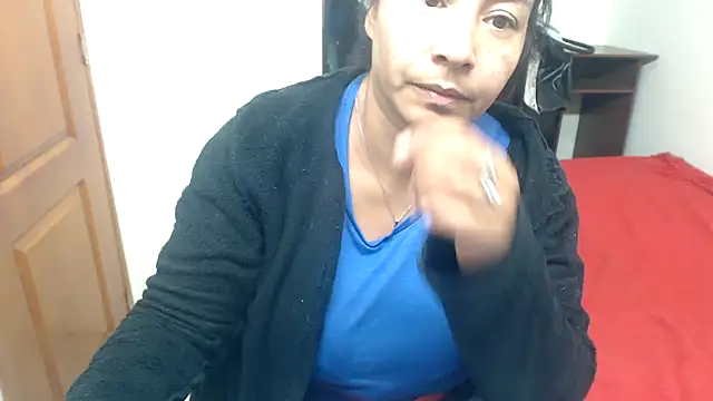 Snapshot of Siblleyx chatting on 02/17/25, 09:52 Siblleyx online show from 02/17/25, 09:52