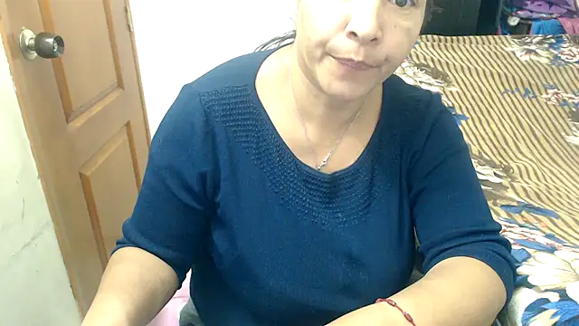 Snapshot of Siblleyx chatting on 10/08/25, 04:48 Siblleyx online show from 10/08/25, 04:48